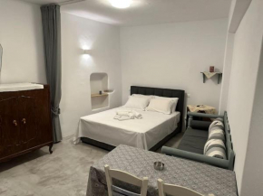 Nikolettas Central House Paros